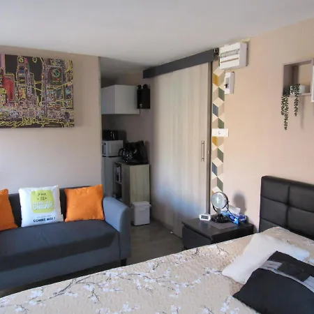 Aux Quatre Saisons 2 Bed & Breakfast Verdun-sur-Meuse
